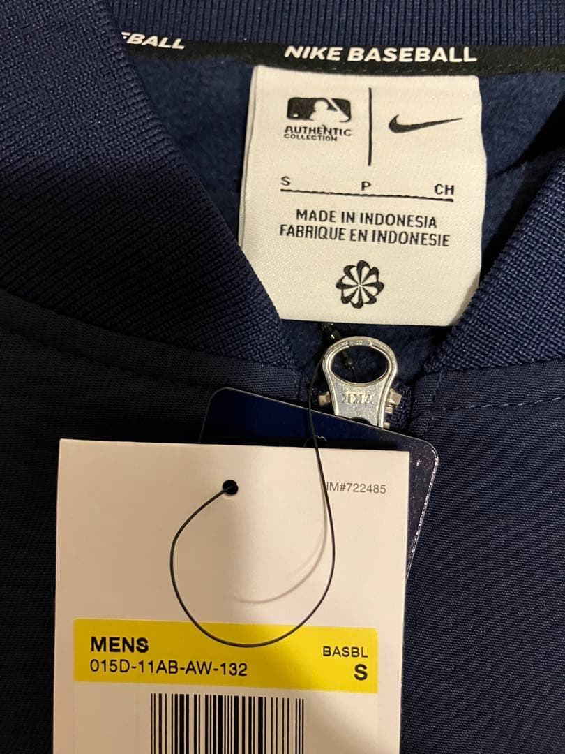 大特価！！【新品】【正規品】Nike ブレーブス ジャケット ネイビー