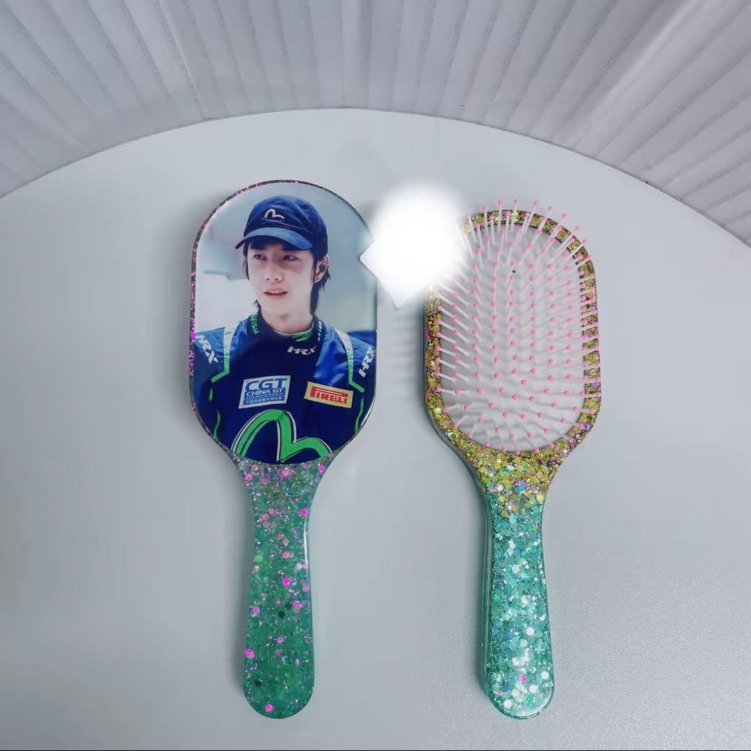 王一博 超大レジンエアークッション付きヘアブラシ 9点セット❣️確認