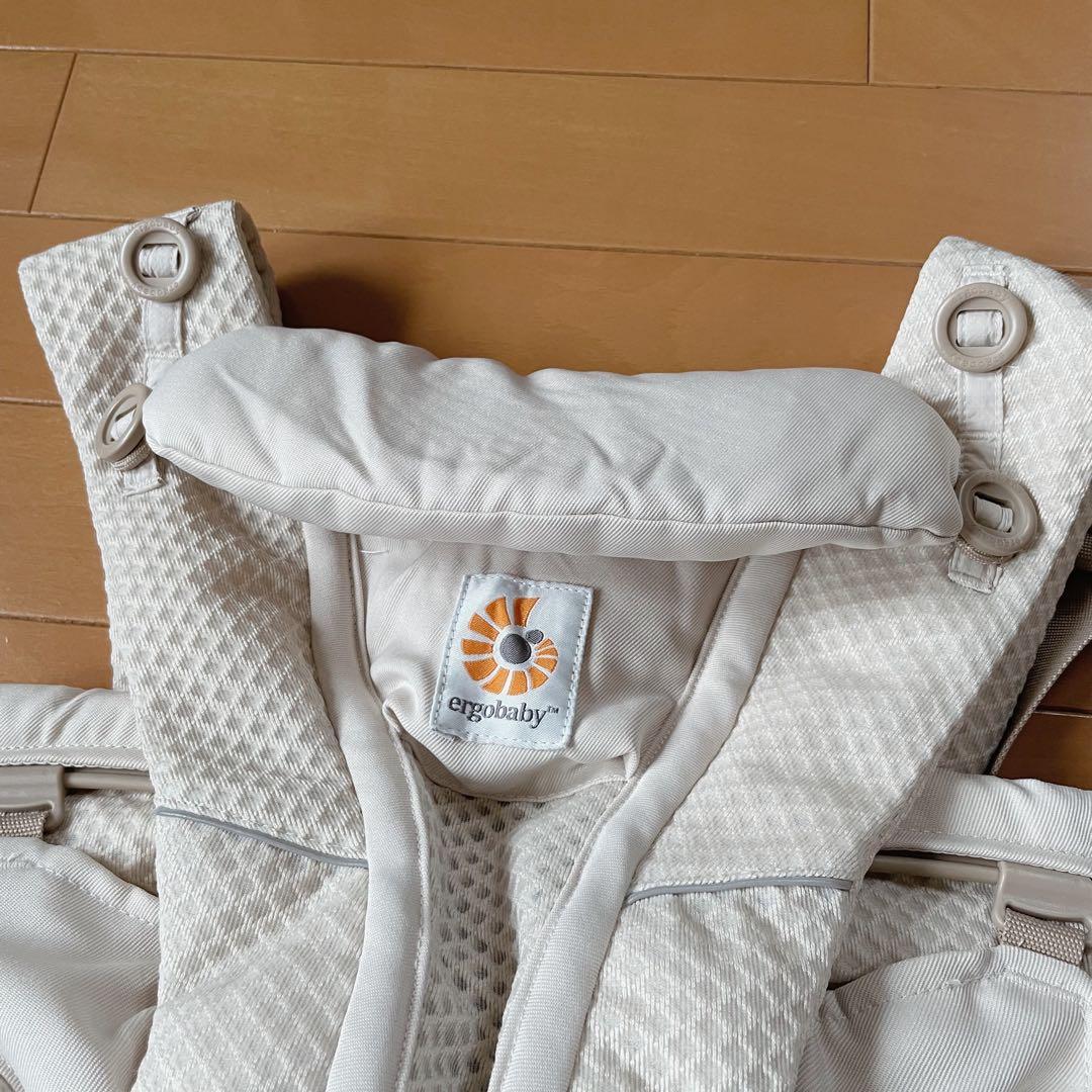 《極美品》エルゴベビー オムニブリーズ ナチュラルベージュ