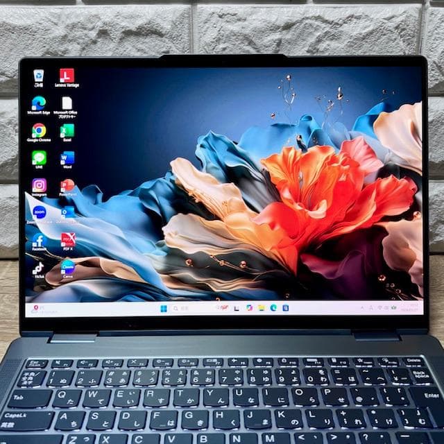 ◇極美品級◇2in1コンバーチブル！2.8K！OLED！Lenovo Yoga7