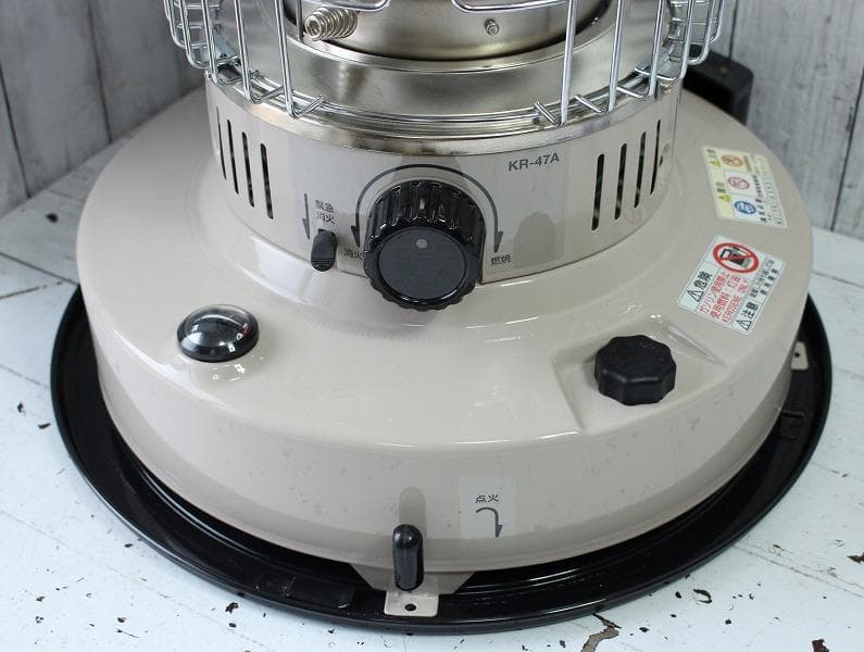 未使用 18年製 トヨトミ 石油ストーブ KR-47A ホワイト - メルカリ