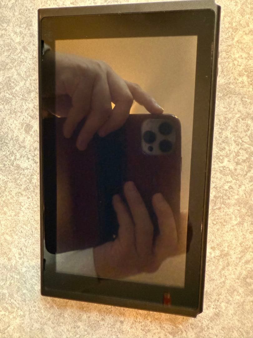 Nintendo Switch バッテリー強化版 本体のみ　2020年製 Amazon.co.jp: 【整備済み品】 Nintendo Switch ニンテンドー スイッチ