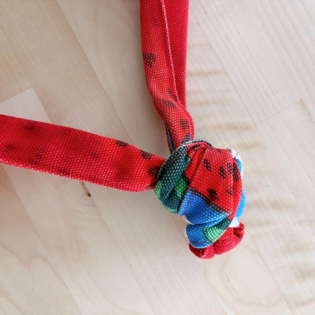 マリメッコ MANSIKKAVUORET イチゴの山 キャンバスショルダーbag