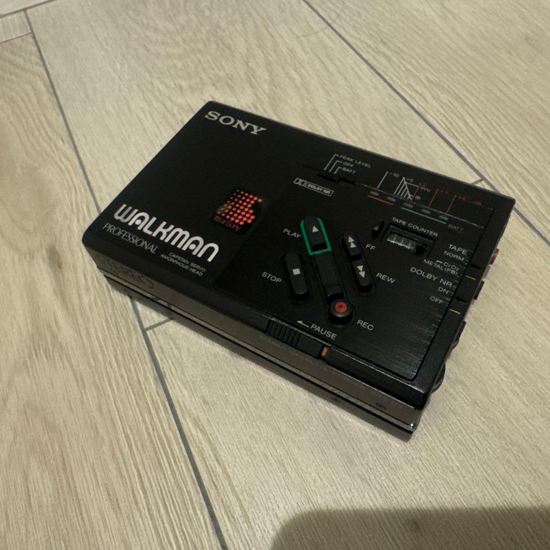 し*け様 【ジャンク】カセットプレーヤー 📼公式カセットプレイヤー📼 18TRIP HAMAツアーズ オフィシャル