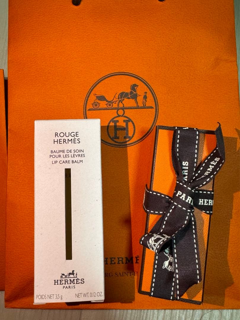 エルメス　ROUGE HERMES BAUME リップバーム リップバーム | Hermès - エルメス-公式サイト