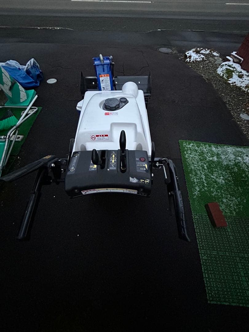 値下げ‼︎ 北海道空知地方近郊限定販売！！ ヤマハ除雪機YSF860-B 送料