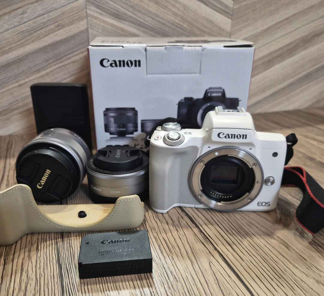 Canon EOS Kiss M2 ダブルレンズキット　ホワイト ミラーレス一眼 Amazon | Canon ミラーレス一眼カメラ EOS Kiss M2 ダブルズームキット