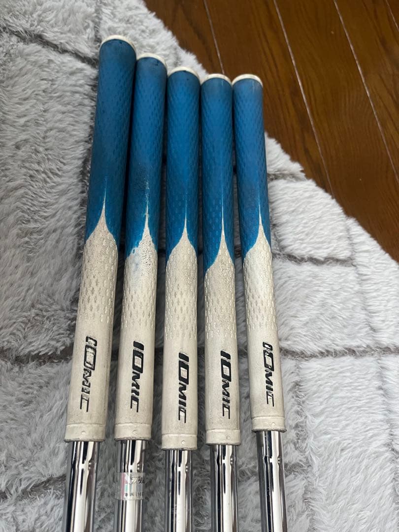 Titleist アイアンセット T300 5本 6〜P DG S200 - メルカリ