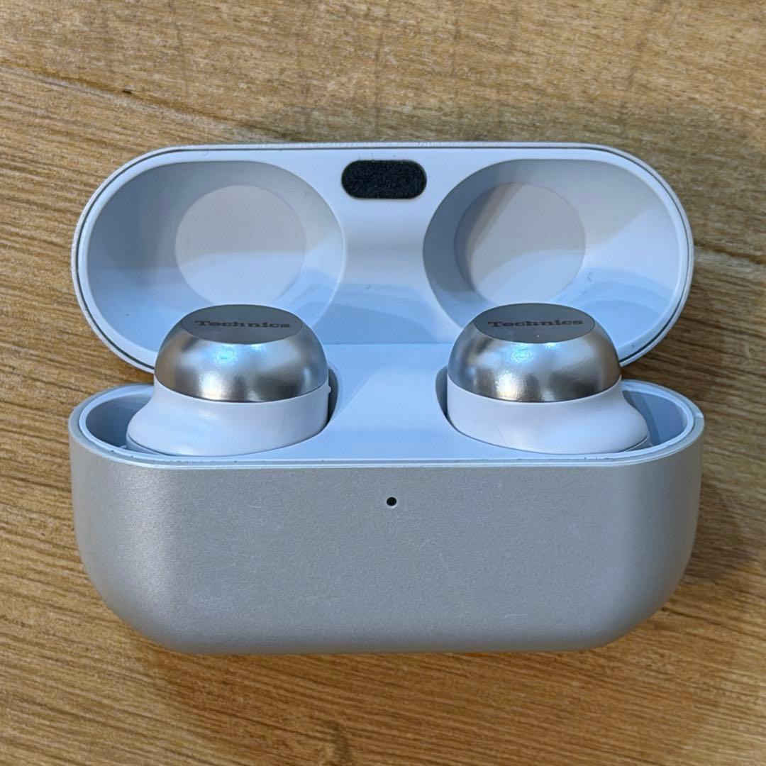technics EAH-AZ100 シルバー 中古美品(ケースのみ傷あり) - メルカリ