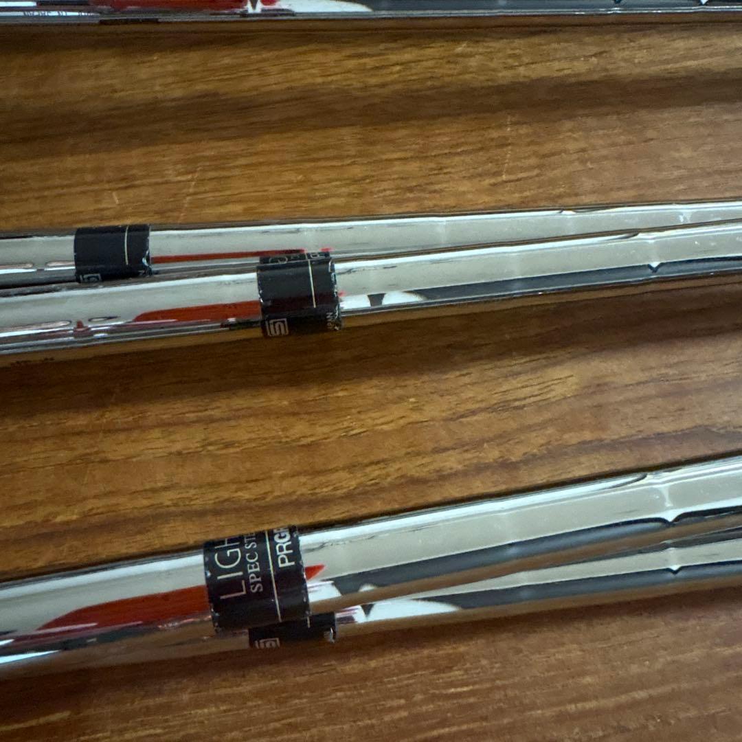 PRGR is3 502やさしいアイアン 9本セット 4-9PSA 軽量スチール - メルカリ