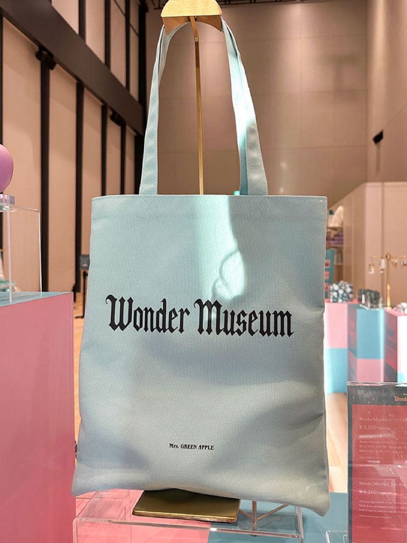 Wonder Museum トートバッグ ミセス 東京限定（ライトブルー） - メルカリ