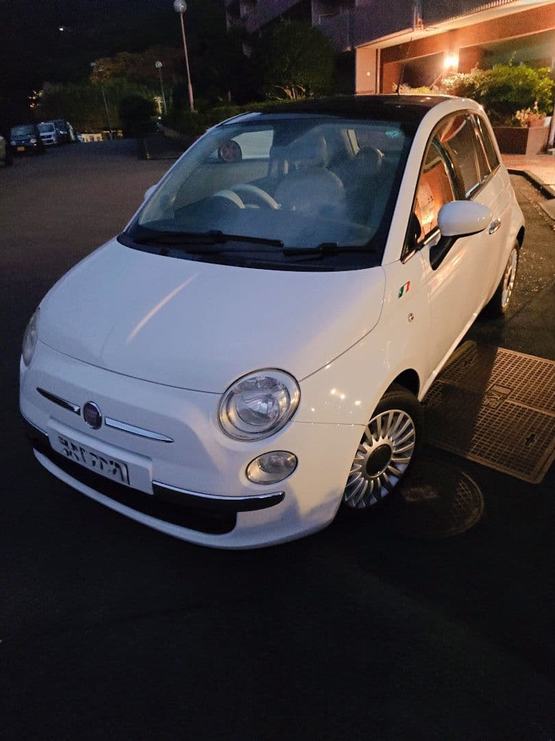 フィアット500 1.2 8v ラウンジ ガラスルーフ車検9年10月付最終値引 フィアット500 1.2 8v ラウンジ ガラスルーフ車検9年10月付最終値引