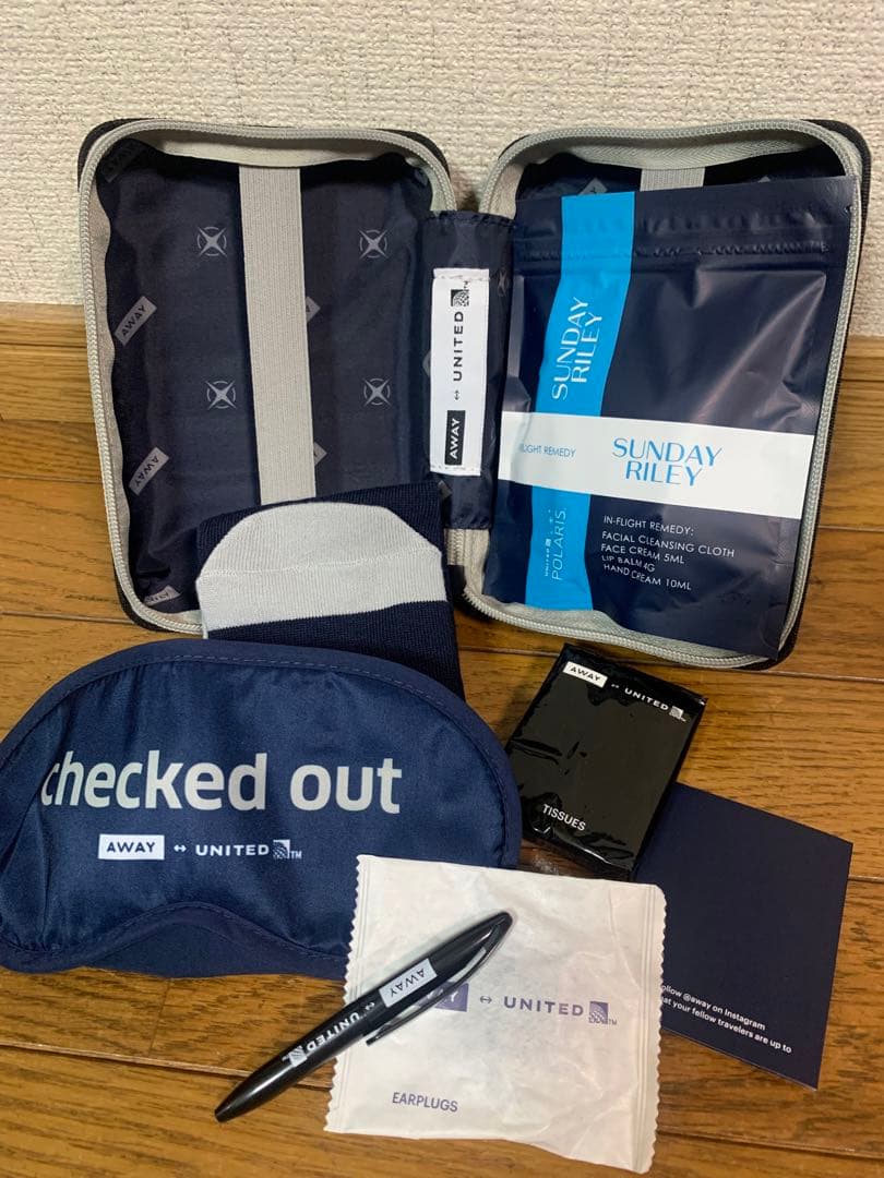 ユナイテッド航空 ビジネスクラス ポラリス アメニティ2個 旅行