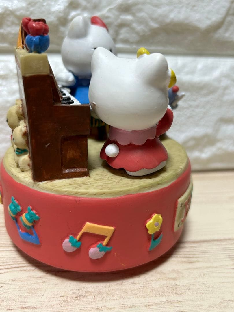 ハローキティ レトロ オルゴールの通販｜www.theelectrokart.com