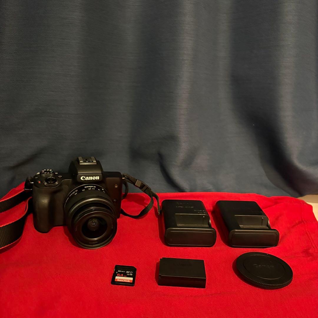 Canon EOS KISS M レンズキット レンタル] CANON EOS Kiss M レンズキット ブラック ミラーレス一眼