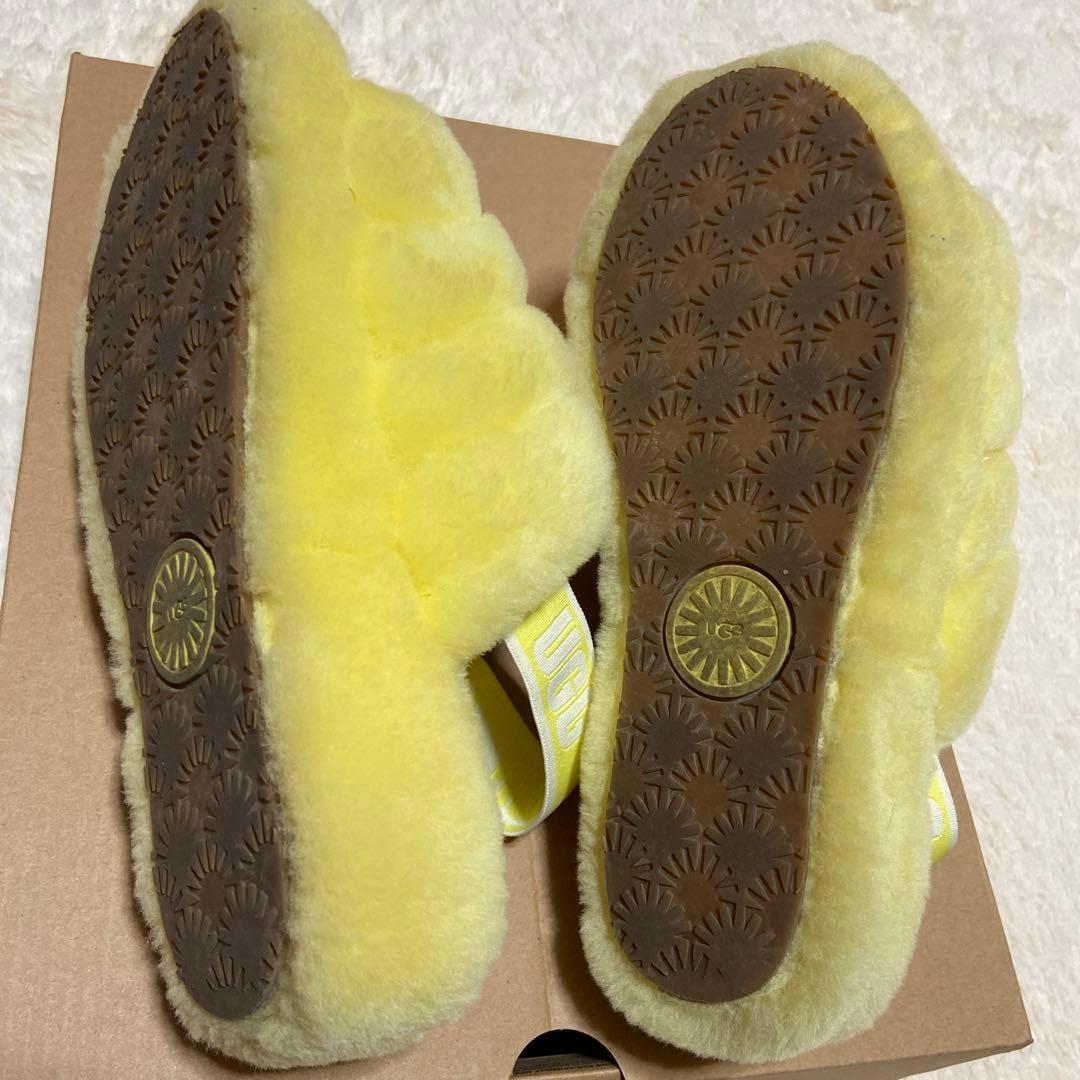 UGG イエロー ファー サンダル 24㎝ - メルカリ