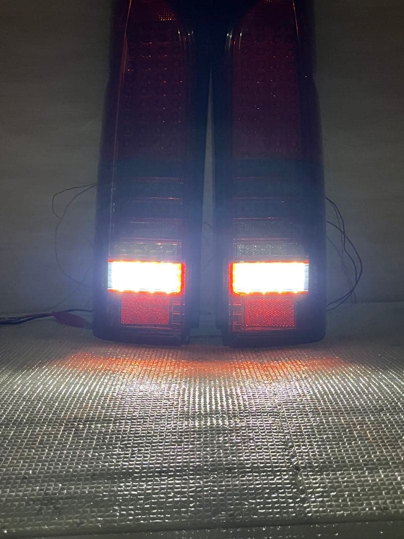 球切れ無し ステラファイブ 200 ハイエース LED テール 200 テール LED