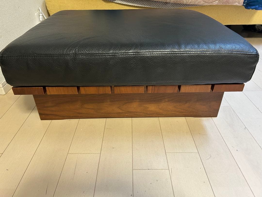 オットマン スツール 本革 ウォールナットの通販はau PAY マーケット
