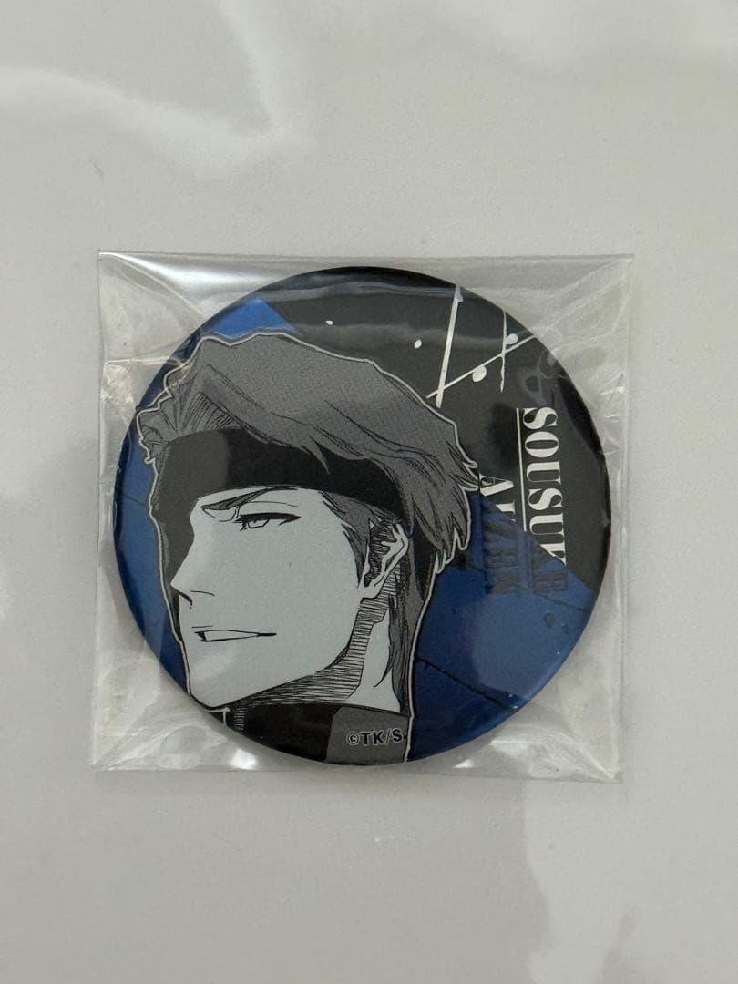 BLEACH 藍染惣右介 缶バッジ - メルカリ