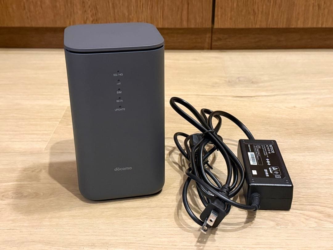 docomo HR02 無線LANルーター (Wi-Fiルーター) home5G - メルカリ
