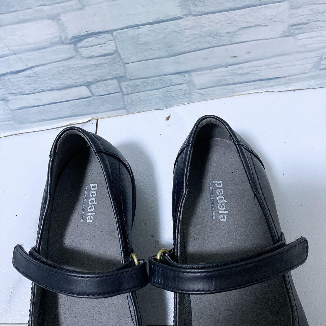 極美品 アシックスペダラ レザーパンプス ストラップ 23 本革 軽量 黒