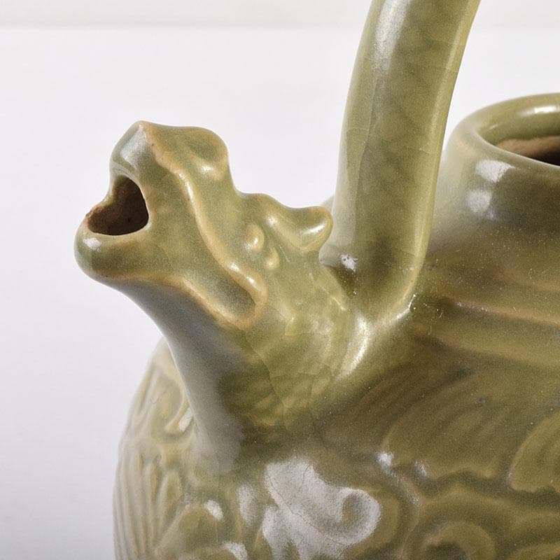 中国 龍泉窯 青磁 三つ足 神獣口水注瓶 C 7054 - メルカリ