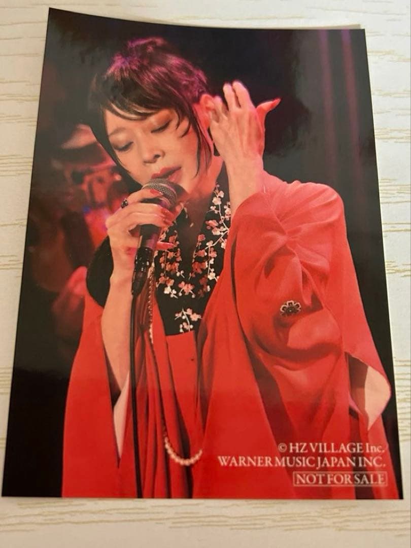 中森明菜 タワーレコード特典ステッカー B8サイズ未使用 - メルカリ