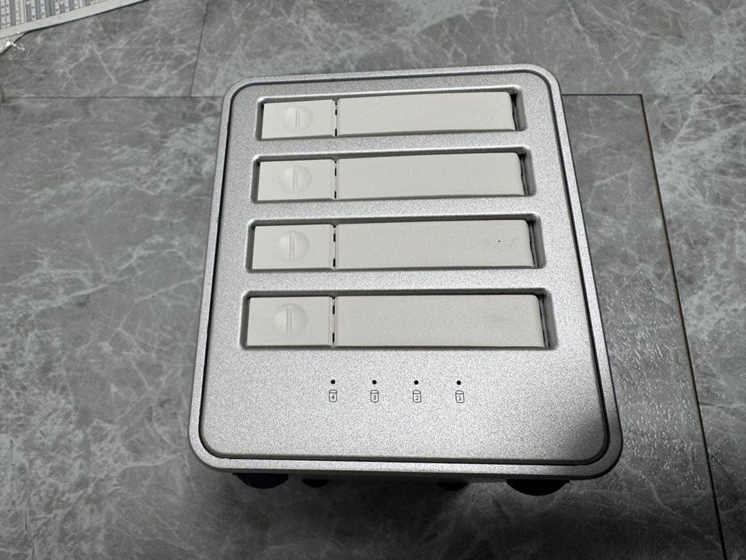 ORICO Mini Data Vault 外付けSSD/HDDケース ORICO Mini Data Vault 外付けSSD/HDDケース ORICO Mini Data Vault 外