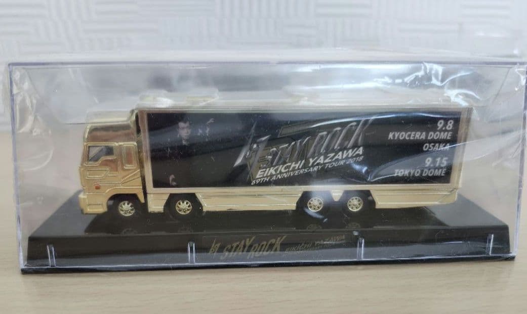 矢沢永吉トランポ3台セット、紙コースター、札、オリジナル永吉マグネット EIKICHI YAZAWA CONCERT TOUR 2023「Welcome to Rock'n'Roll