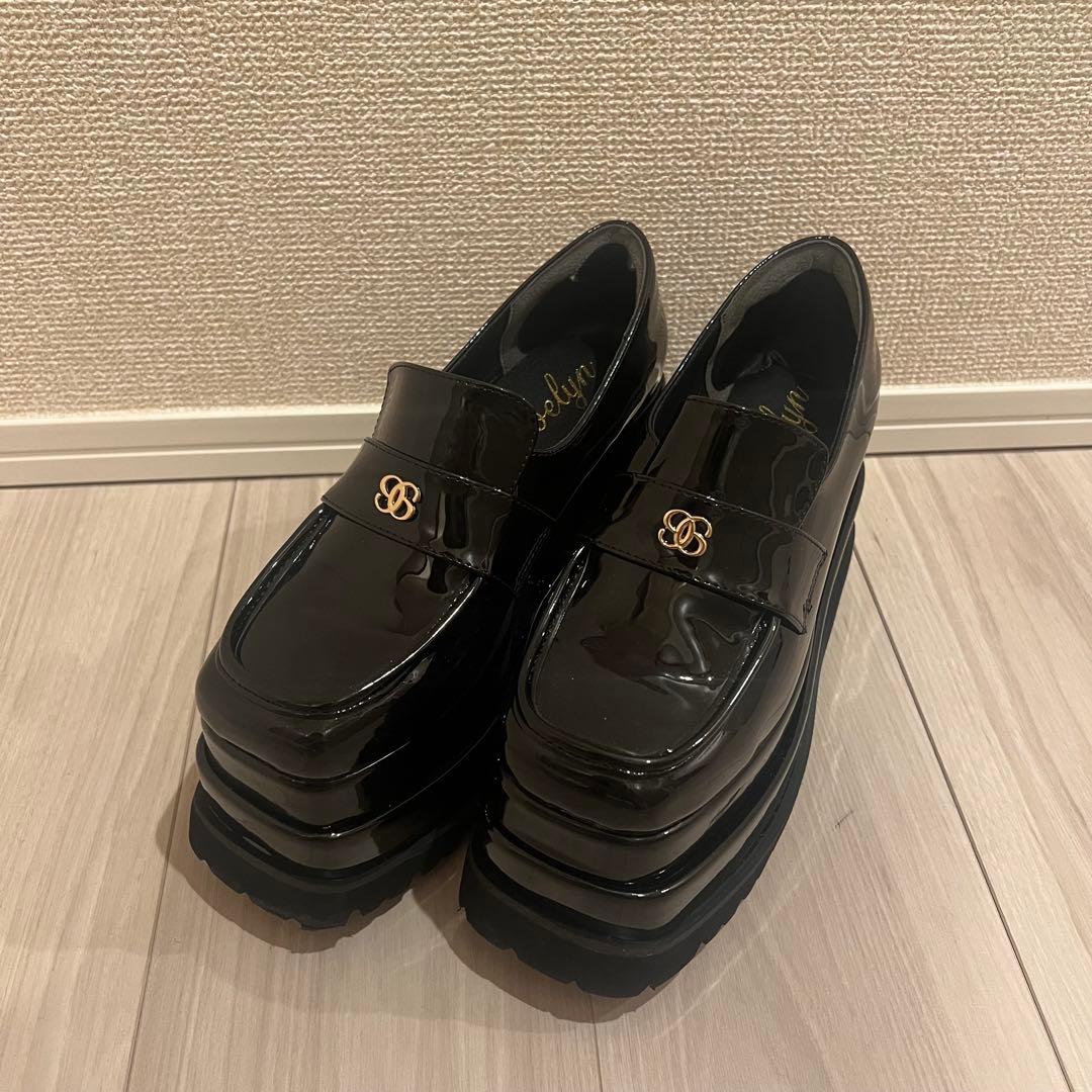 evelyn 厚底チャームローファー L 厚底ローファー スニーカー 靴 厚底 厚底チャームローファー｜evelyn（エブリン）公式通販サイト