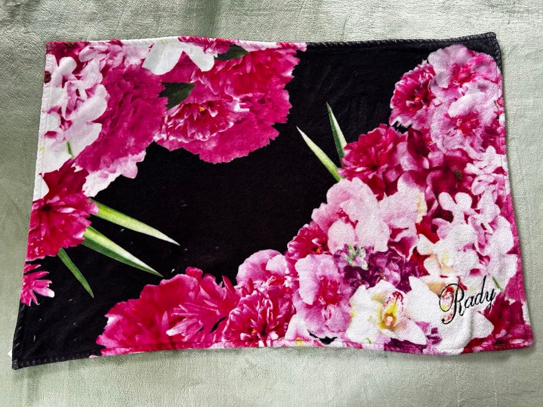 Rady フラワーブーケ ブランケット 値下げ - メルカリ