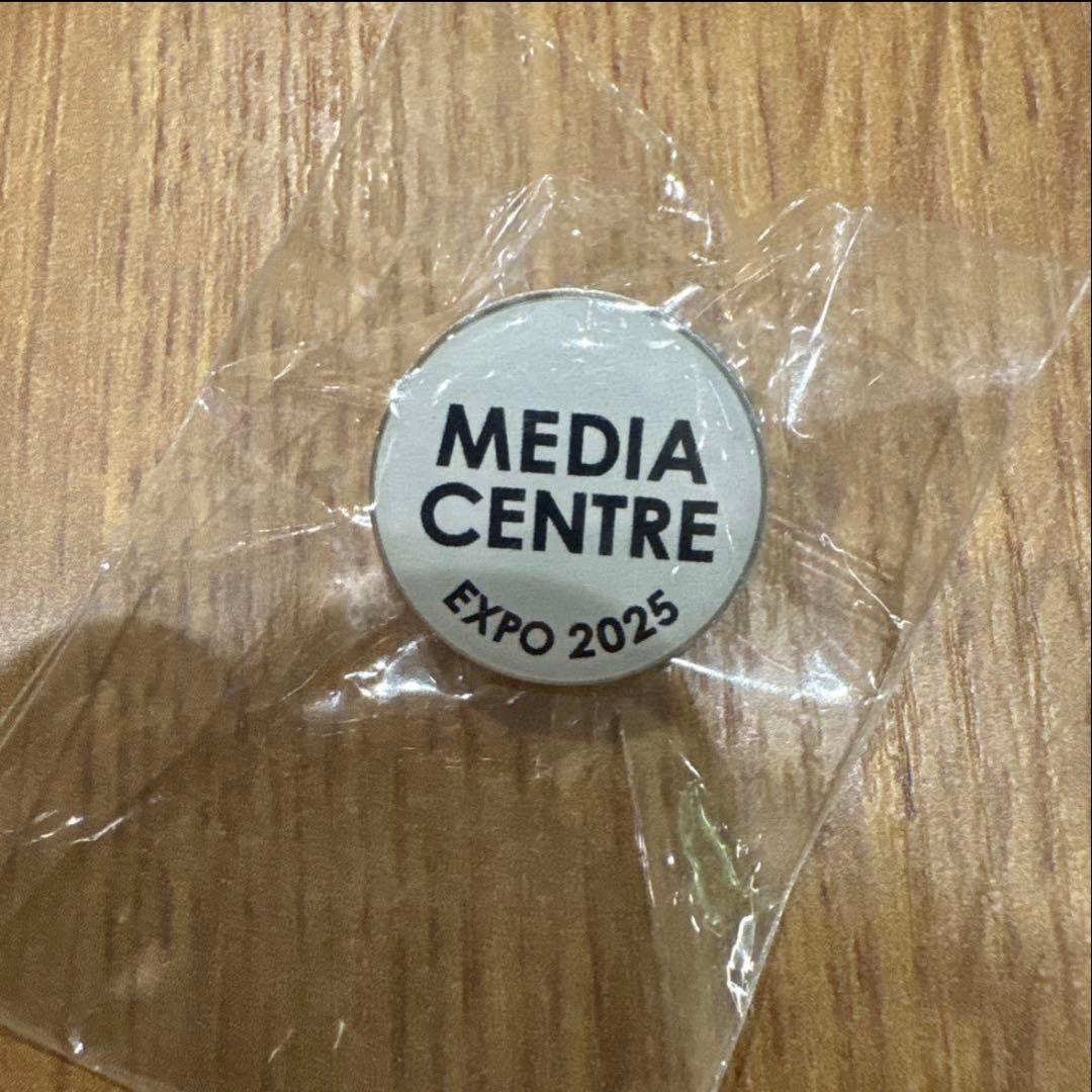N*O様 非売品 大阪関西万博 メディアセンター EXPO 2025 ピンバッジ