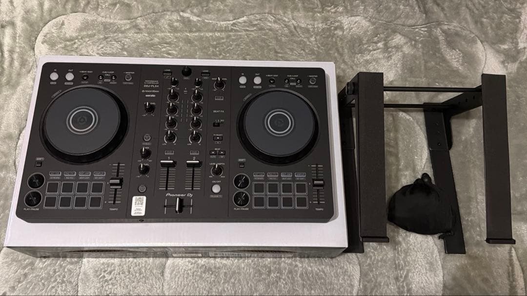 Pioneer DDJ-FLX4 PCスタンド付き 美品 Pioneer DJ DDJ-FLX4 + PCスタンド付属 DJ初心者セット 【Power DJ's