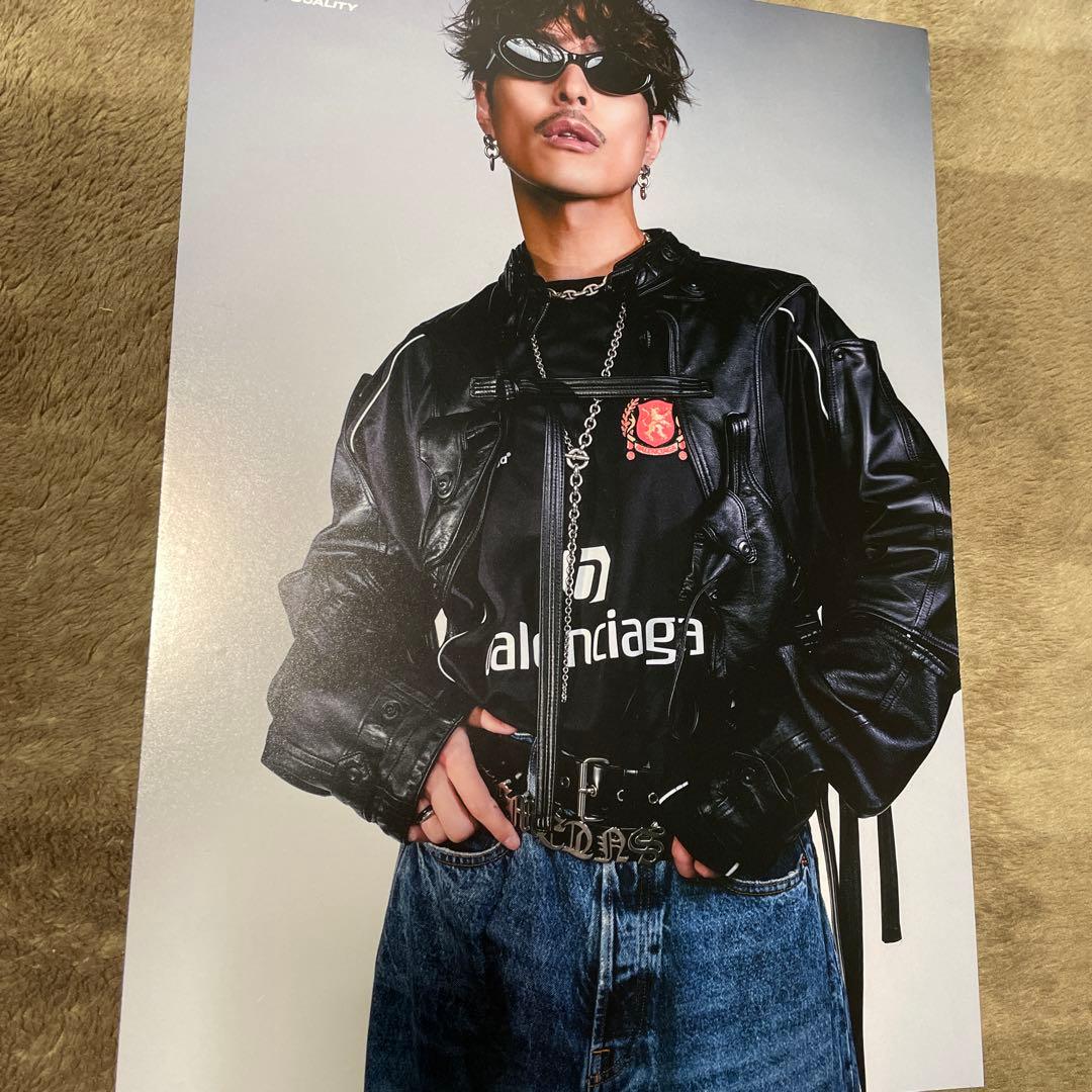 三代目JSB 今市隆二パネル　タワーレコード店　希少写真 三代目JSB今市隆二、“等身大の姿”を収めたスペシャルフォトブック発売