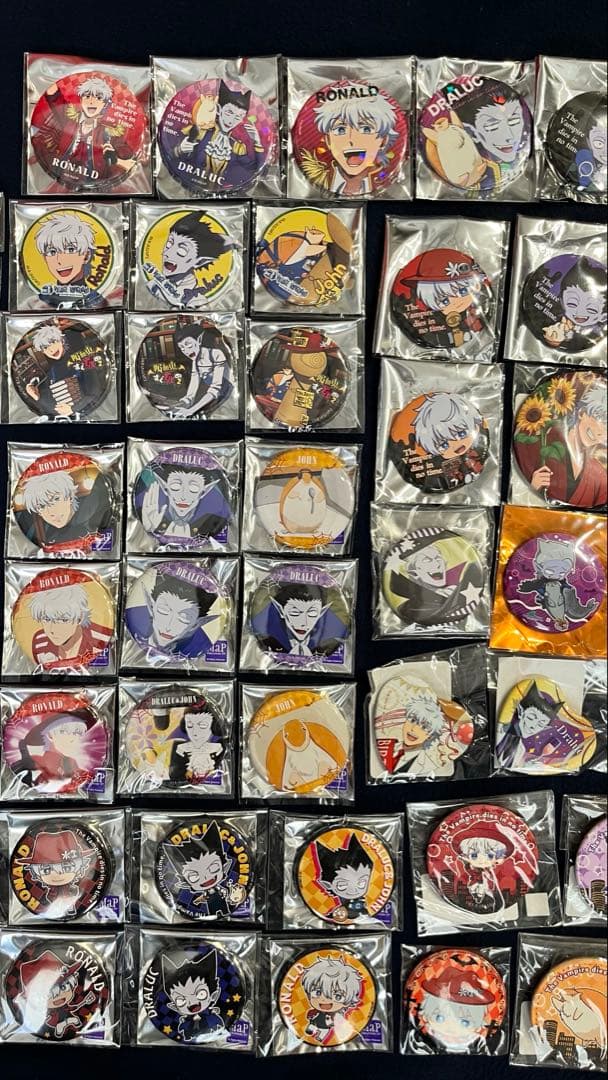 吸血鬼すぐ死ぬ 缶バッジ 63点 セット まとめ売り ロナルド ドラルク