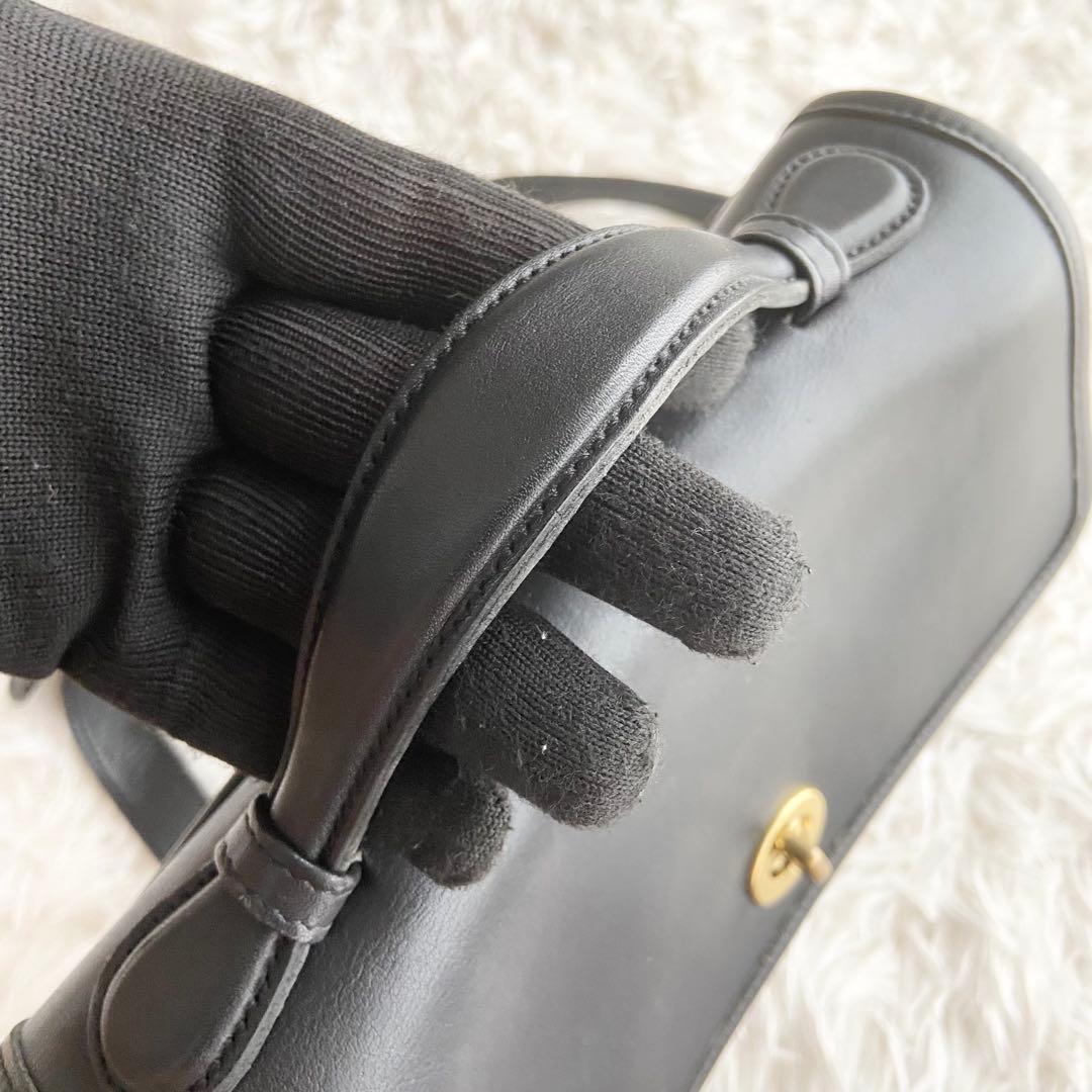 極美品 オールドコーチ コート ショルダーバッグ ターンロック レザー