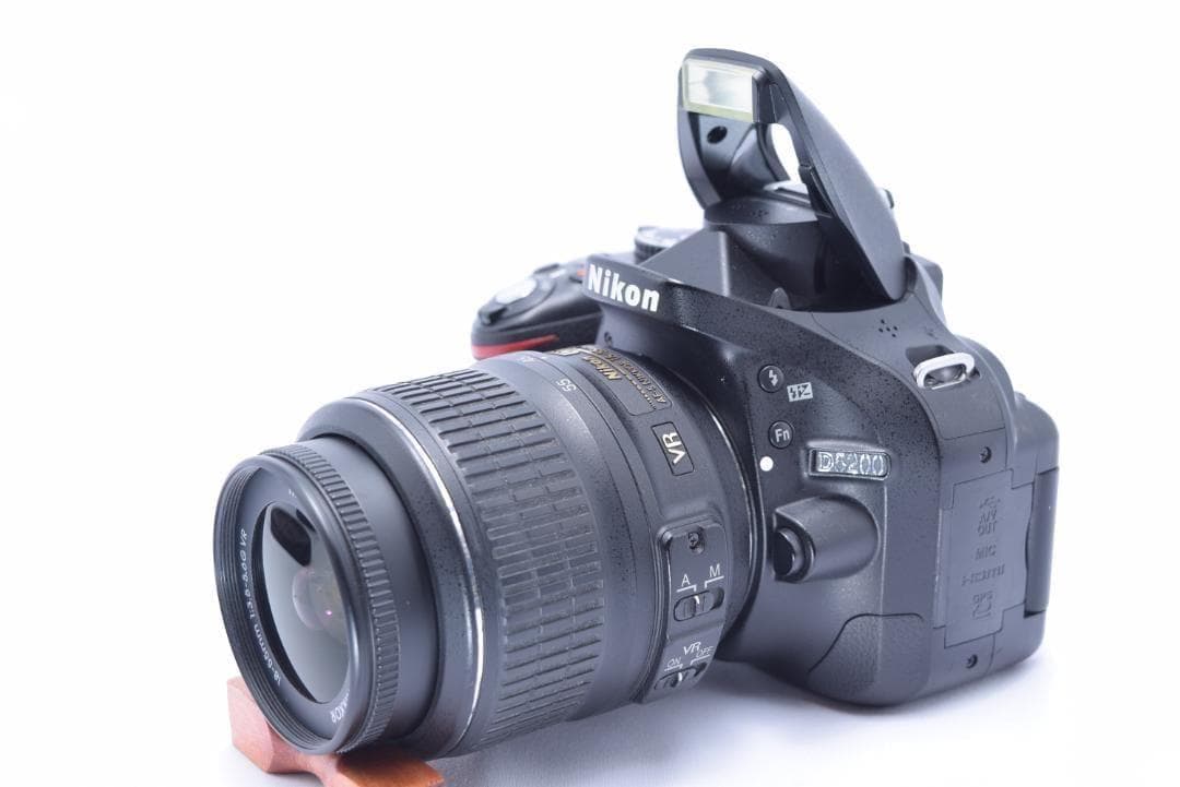 Nikon D5200 フラッシュエアSD 手ブレ補正 バックおまけ多数 - メルカリ