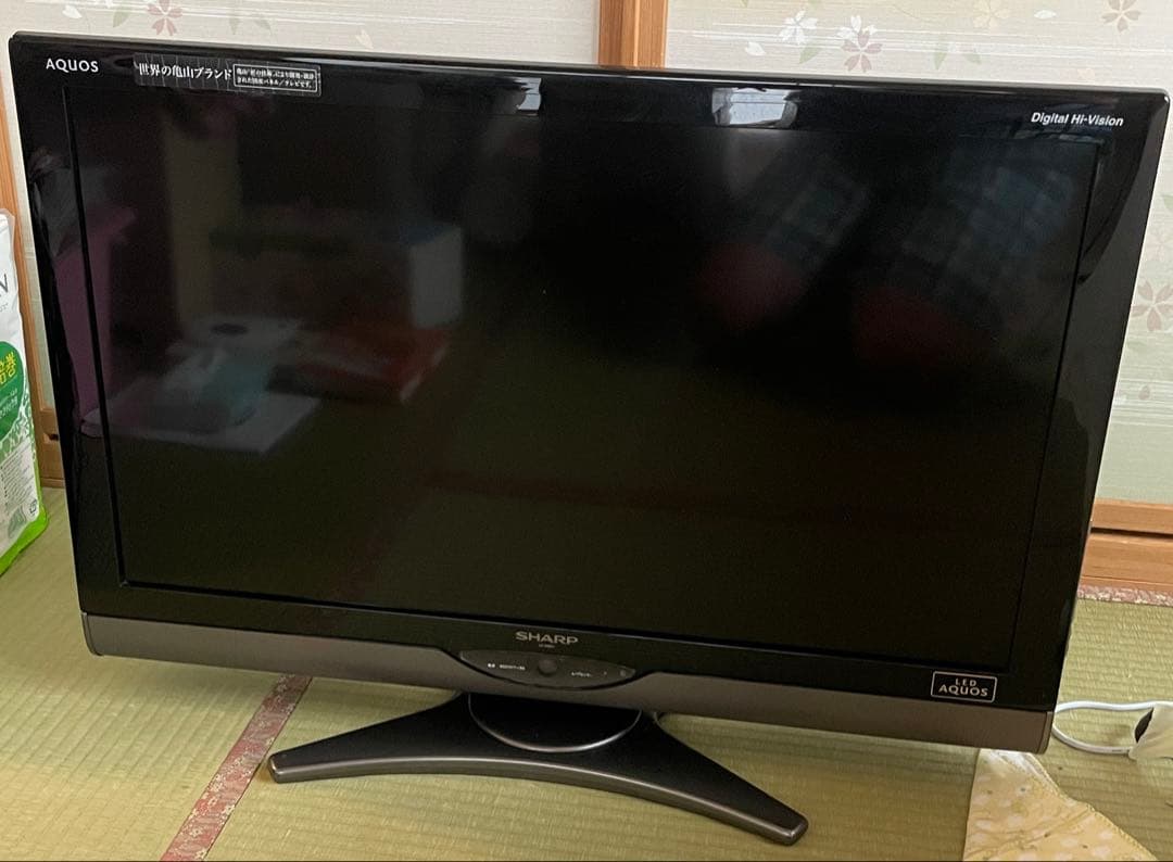 SHARP AQUOS LC-32SC1 32インチ液晶テレビ - メルカリ
