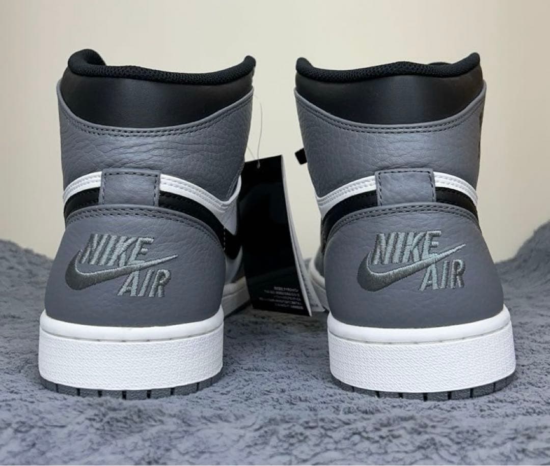 かぶきだ（新品未使用）ジョーダン 1 レトロ ハイ \"レアエア\" 28.5