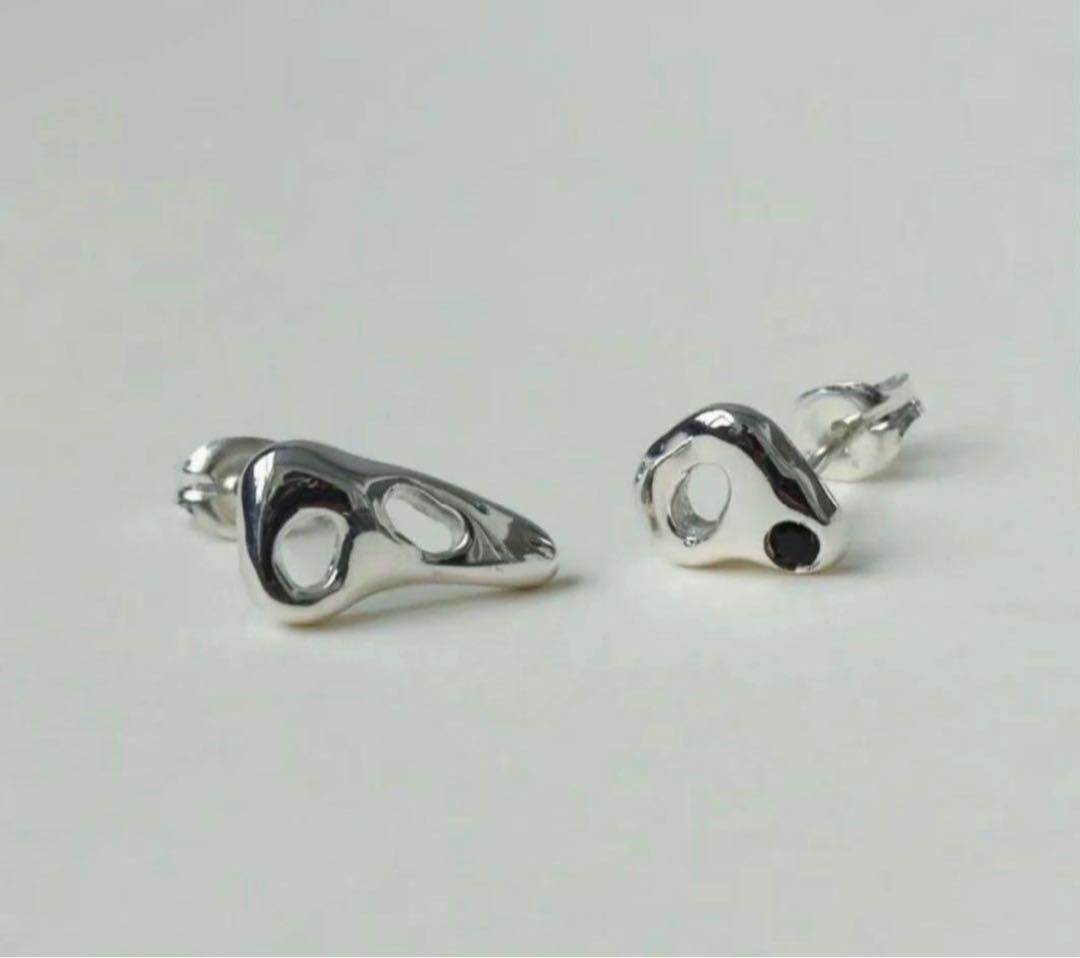 アクセサリー STRONG IRIS EARRINGS ours IRIS – STRONG