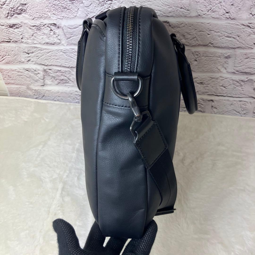 現行 ヴィヴィアンウエストウッド ORBプレート 2way ビジネスバッグ 本