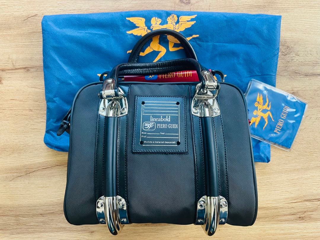 未使用品 ピエログイディ リネアボールド 2way ショルダーバッグ