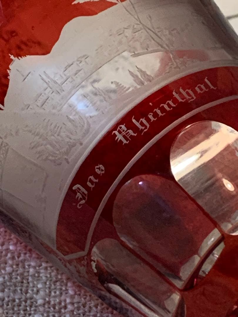 ボヘミアガラス アンティーク19世紀後半 細密にカットされた風景画が