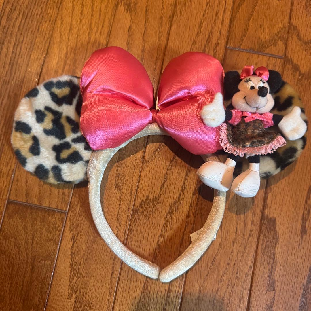 ディズニー ヒョウ柄ミニーちゃんぬいぐるみカチューシャ - メルカリ