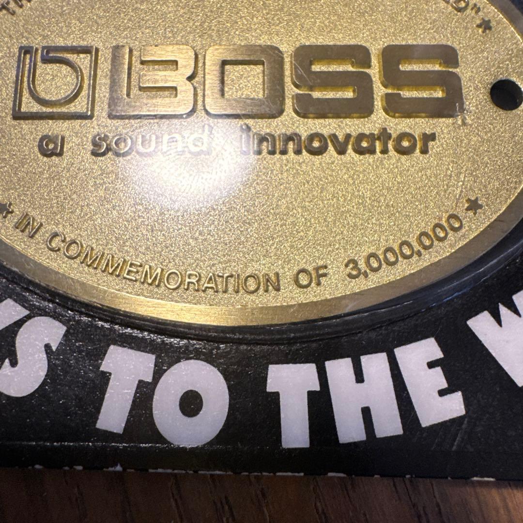 BOSS メタルプレート 【超貴重品】 - メルカリ