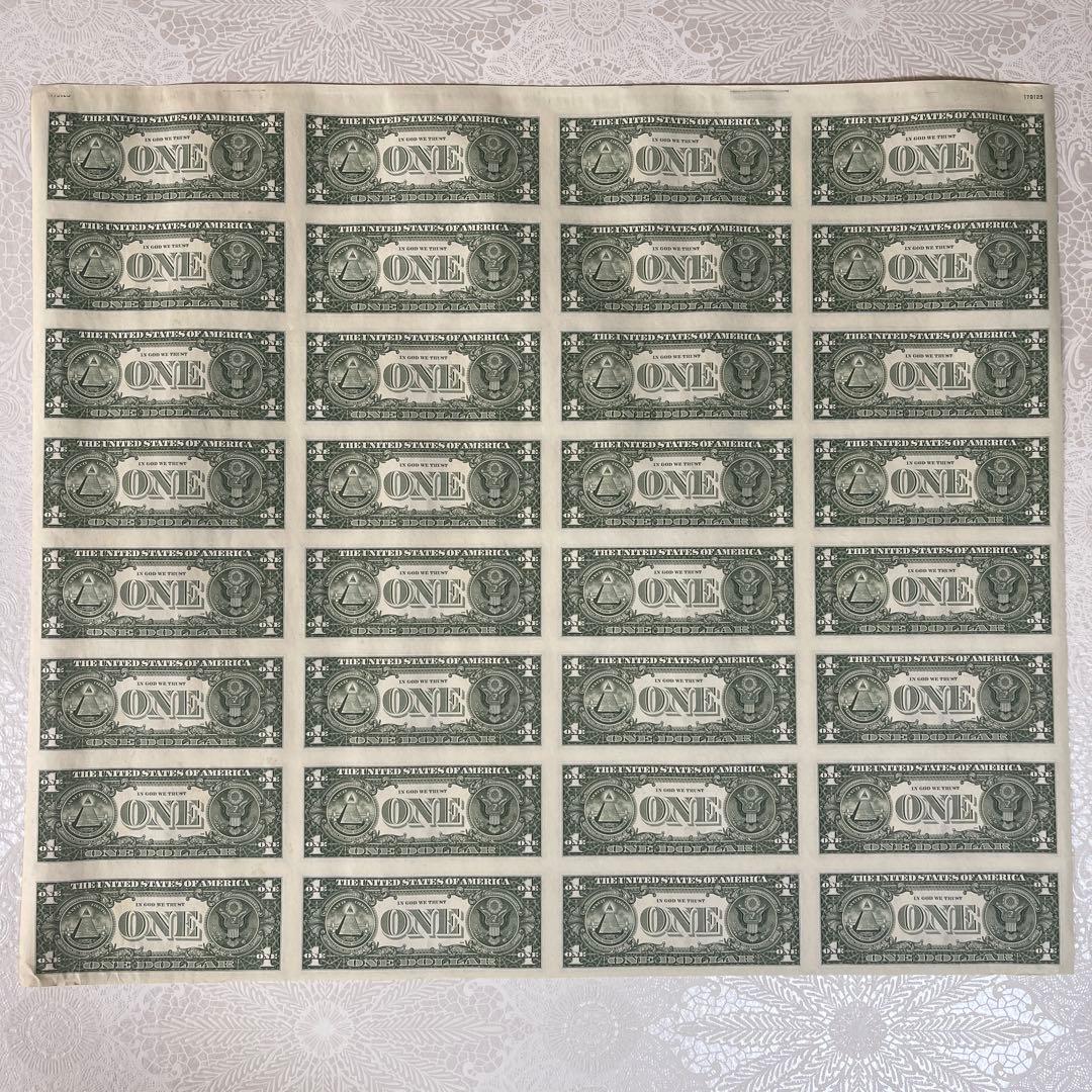 米ドル 1ドル紙幣シート 32枚 未裁断 アメリカ 1ドル札 コレクション