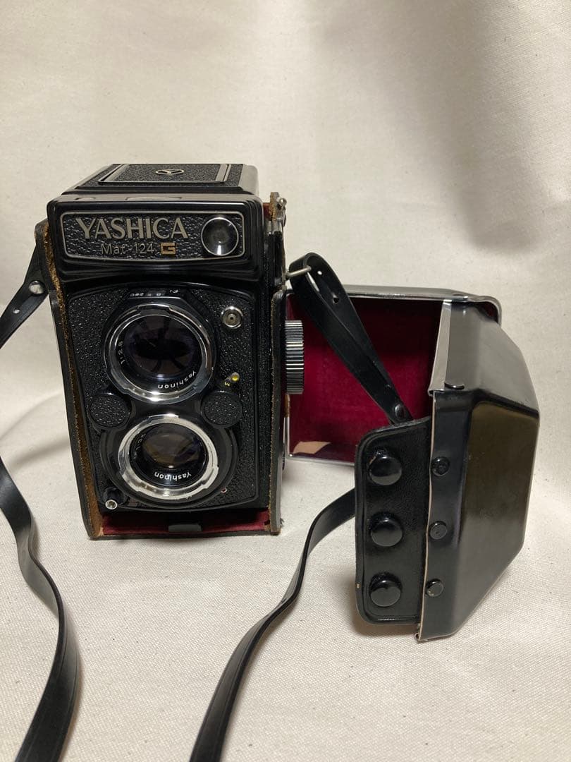 [パンダ] YASHICA Mat 124 G 二眼レフカメラ　ジャンク品 高額買取実施中!!】YASHICA 二眼レフカメラ MAT-124G ヤシカ ジャンク