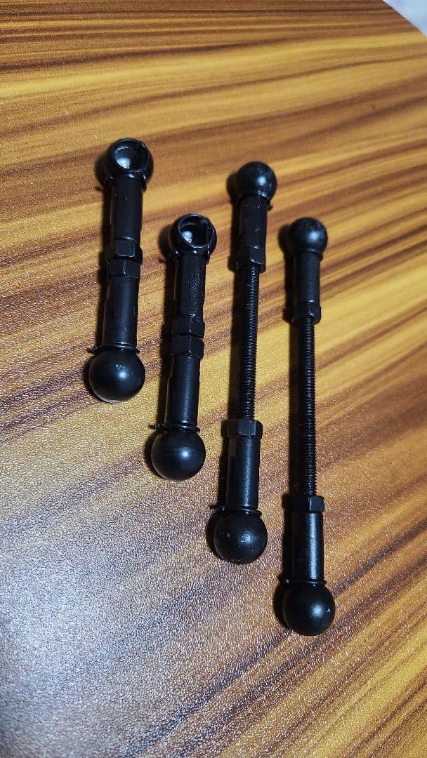 数量限定】グランドチェロキー WK エアサス ロワリングキット - メルカリ