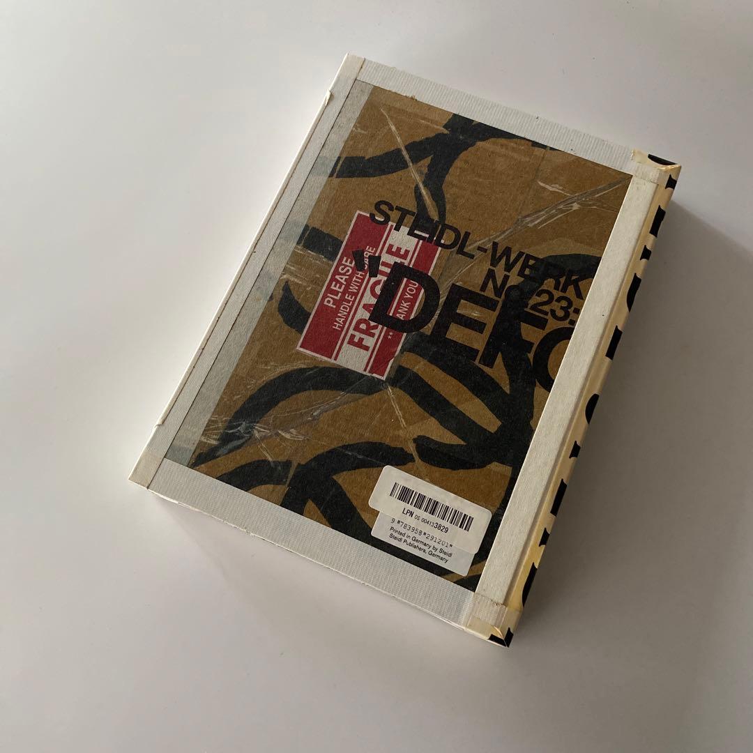 WERK No.23: MASAHO ANOTANI 安野谷昌穂 ギャルソン