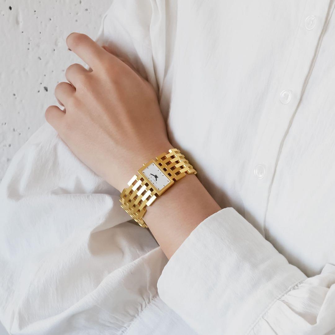 定価11万円 LOTUS Watchヴァンドーム青山 隈研吾 コラボ腕時計 - メルカリ